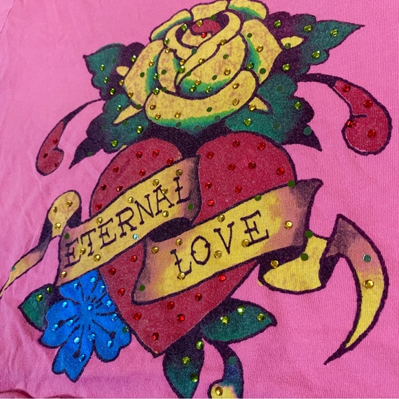 Ed Hardy Pink Cropped T-shirt - Picture 4 of 6